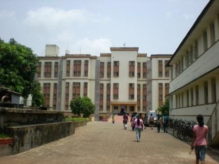 mystery man seen at MIT Manipal Girls Hostel