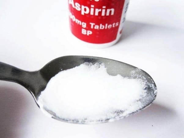 Powdered Aspirin For Curing Acne
