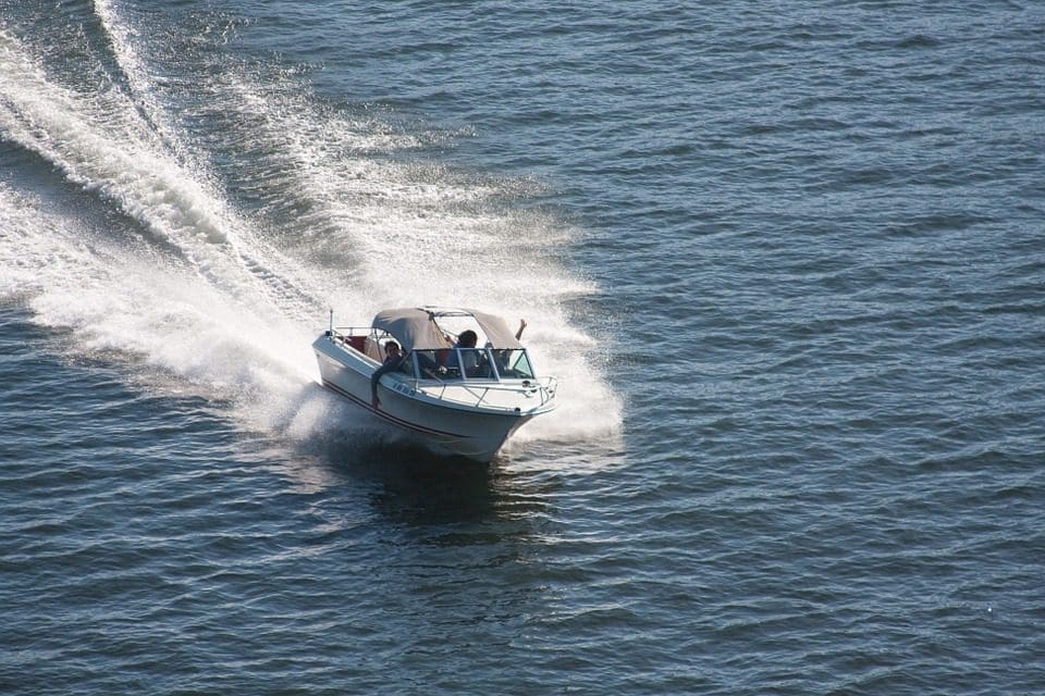 Speedboat