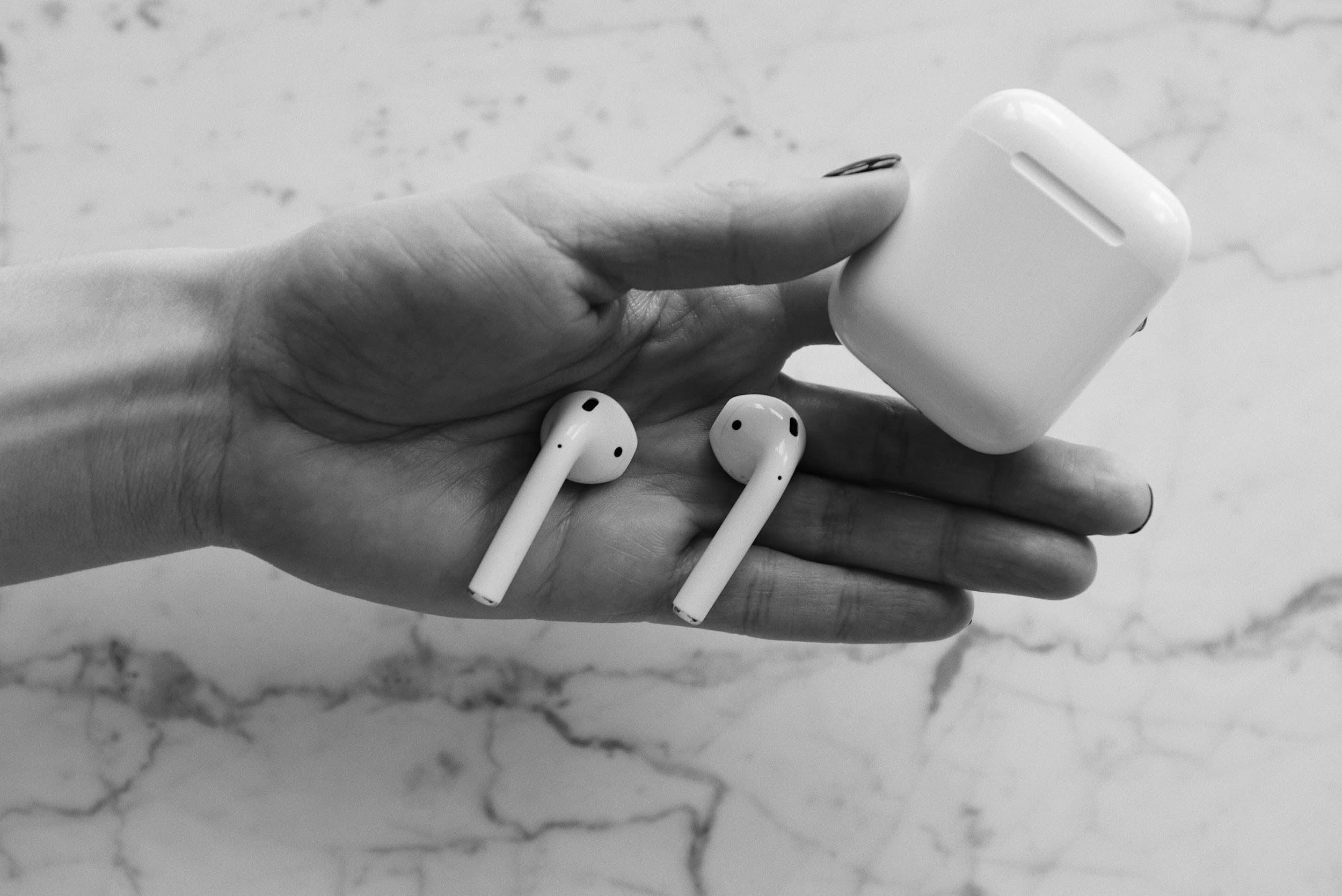 wireless earbuds