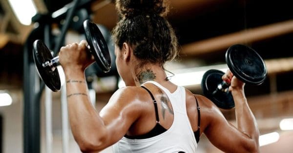girl workout shredded muscles