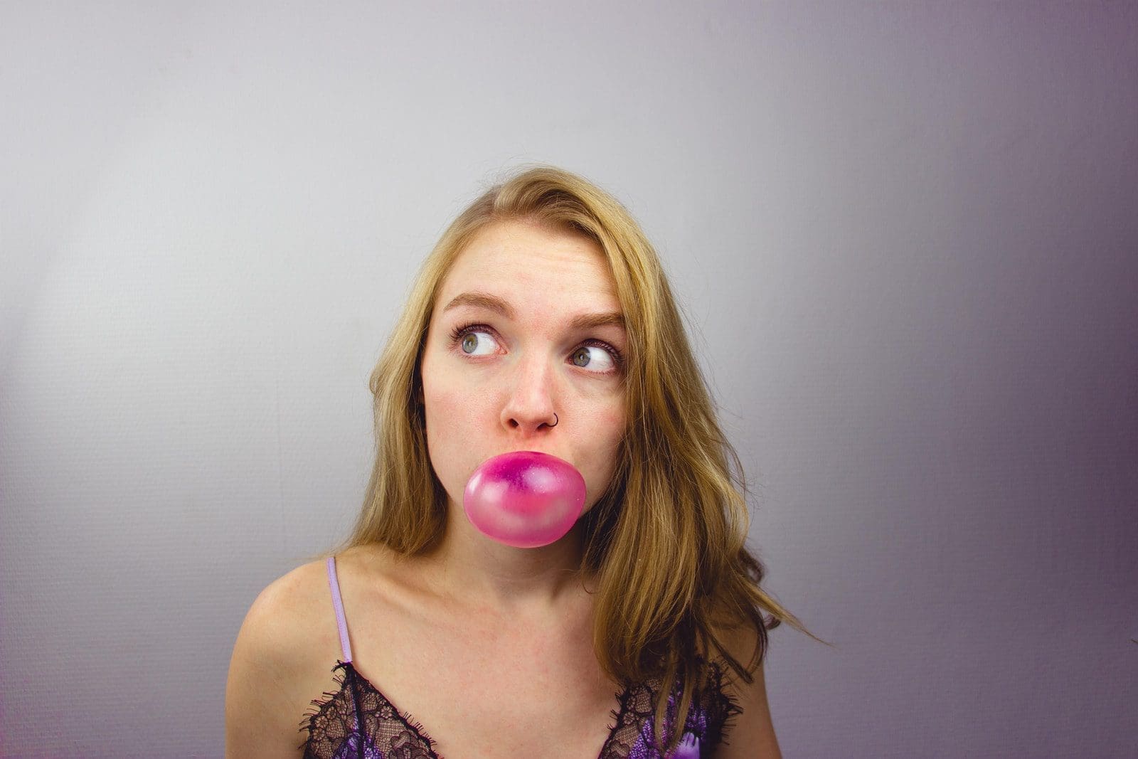 chewing gum to stay awake