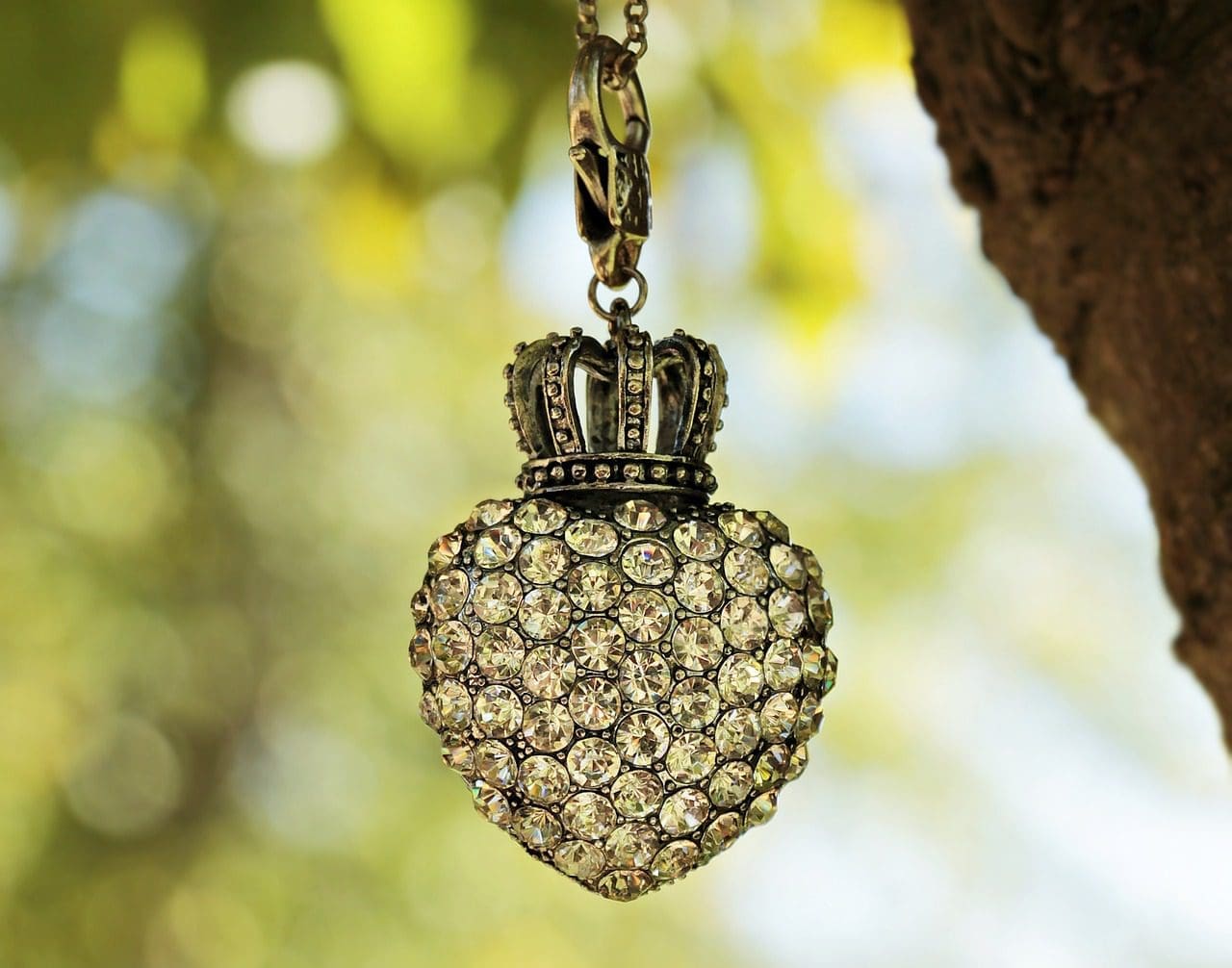 artificial diamond jewellery