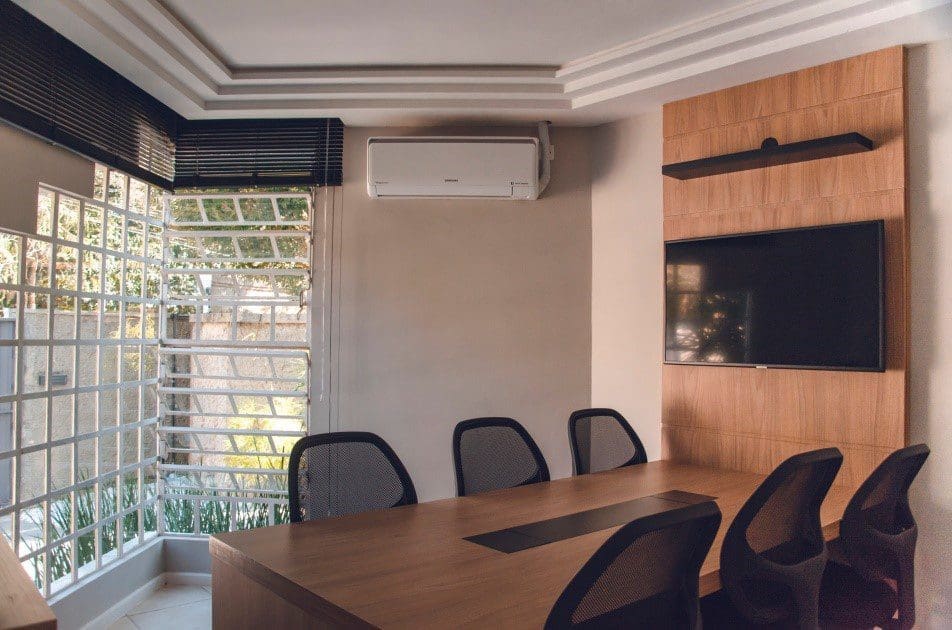 Air Conditioning Maintenance 3