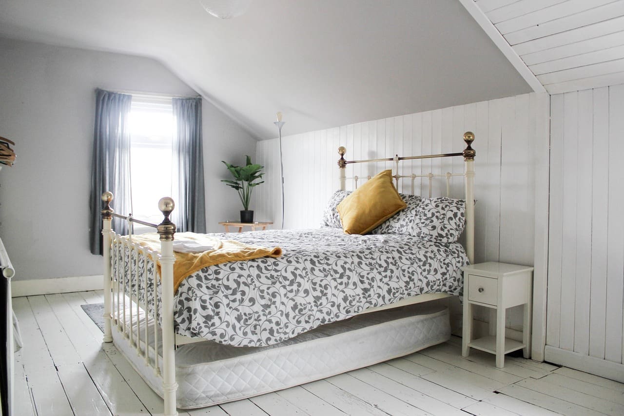 clean, cosy bedroom, luxury, beds, light, room, furniture, comfort, cozy, romantic, bedspread, gray room, gray bed, gray bedroom, gray clean, cosy bedroom, cosy bedroom, bedspread, bedspread, bedspread, bedspread, bedspread